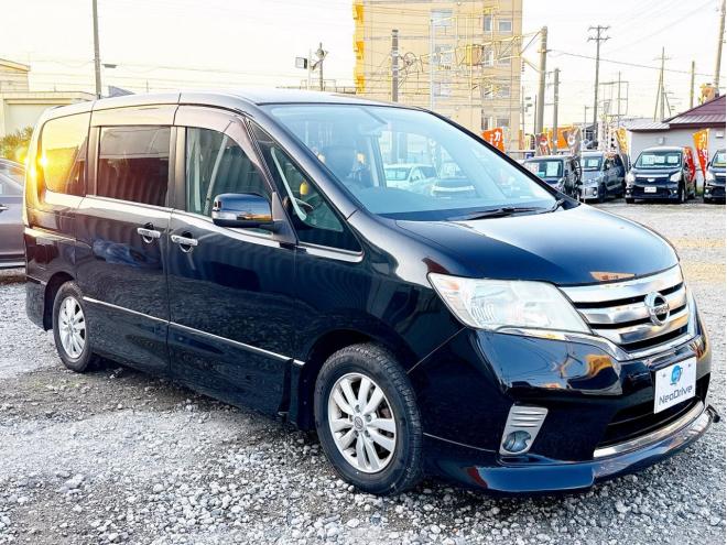 セレナ2.0ハイウェイスターJパッケージ 4WD　ローンが不安な方＜優遇ローン＞1年保証　寒冷地仕様　両側パワースライド