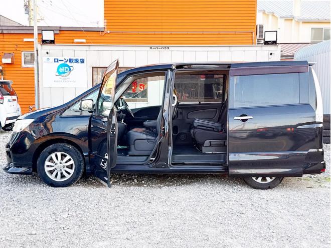 セレナ2.0ハイウェイスターJパッケージ 4WD　ローンが不安な方＜優遇ローン＞1年保証　寒冷地仕様　両側パワースライド