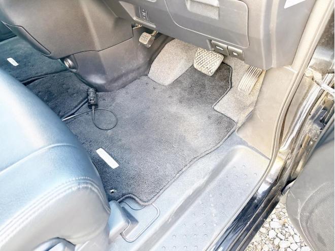 セレナ2.0ハイウェイスターJパッケージ 4WD　ローンが不安な方＜優遇ローン＞1年保証　寒冷地仕様　両側パワースライド