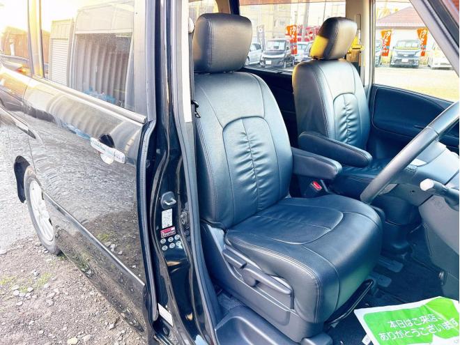 セレナ2.0ハイウェイスターJパッケージ 4WD　ローンが不安な方＜優遇ローン＞1年保証　寒冷地仕様　両側パワースライド