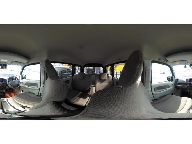 エブリィEVERY VAN 4WD JION TURBO一家に一台軽ぱこ入庫　TURBOです。寒冷地仕様　レーザーブレーキ　エンジンスタータ　VSC　AUTOライト　Bluetoothフルセグナビ　エンジンオイル交換　ATF交換 4WD 660 ５Dr