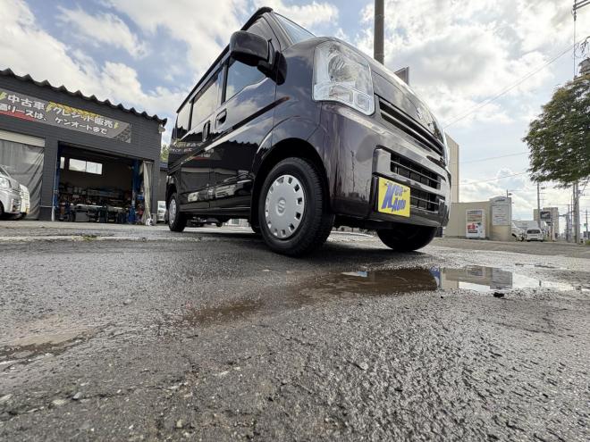 エブリィEVERY VAN 4WD JION TURBO一家に一台軽ぱこ入庫　TURBOです。寒冷地仕様　レーザーブレーキ　エンジンスタータ　VSC　AUTOライト　Bluetoothフルセグナビ　エンジンオイル交換　ATF交換 4WD 660 ５Dr
