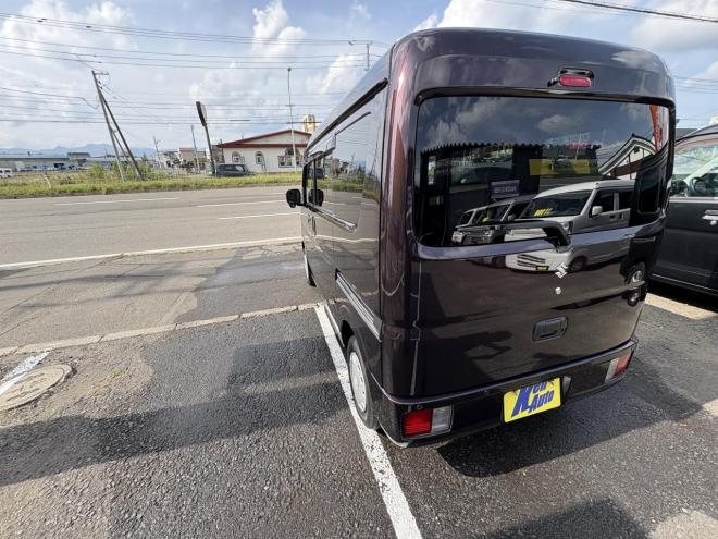 エブリィEVERY VAN 4WD JION TURBO一家に一台軽ぱこ入庫　TURBOです。寒冷地仕様　レーザーブレーキ　エンジンスタータ　VSC　AUTOライト　Bluetoothフルセグナビ　エンジンオイル交換　ATF交換 4WD 660 ５Dr