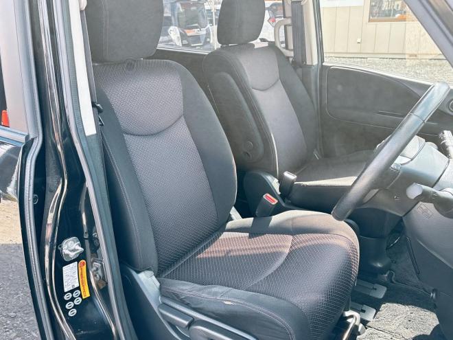 セレナ2.0ハイウェイスターVセレクション 4WD　ローンが不安な方＜優遇ローン＞1年保証　寒冷地仕様　両側パワースライド