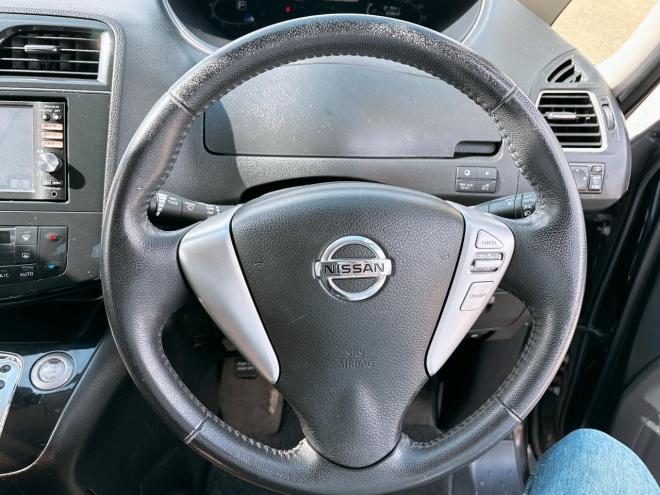 セレナ2.0ハイウェイスターVセレクション 4WD　ローンが不安な方＜優遇ローン＞1年保証　寒冷地仕様　両側パワースライド