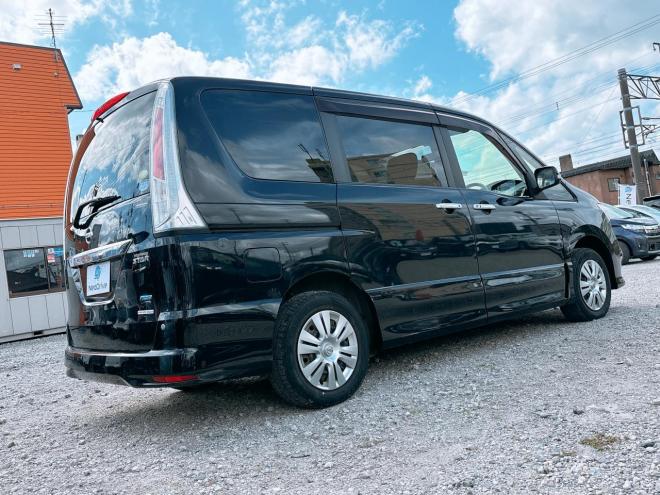 セレナ2.0ハイウェイスターVセレクション 4WD　ローンが不安な方＜優遇ローン＞1年保証　寒冷地仕様　両側パワースライド