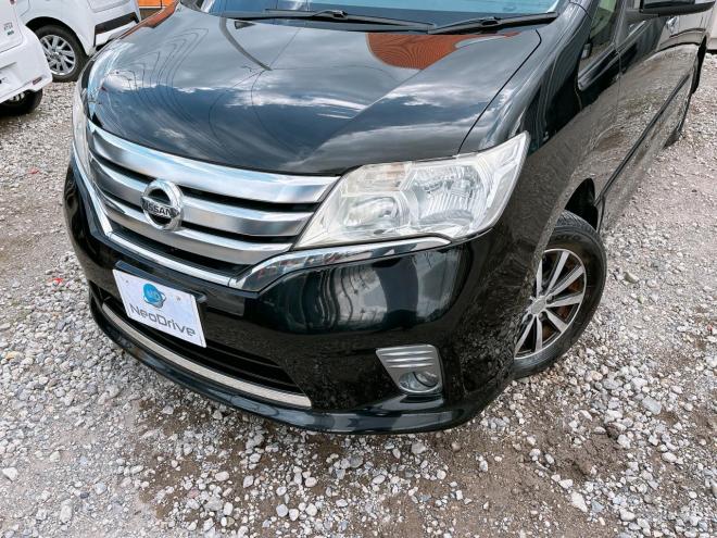 セレナ2.0ハイウェイスター 4WD　ローンが不安な方＜優遇ローン＞1年保証　寒冷地仕様　両側パワースライド 