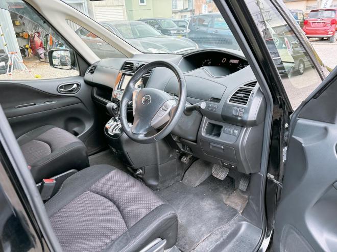セレナ2.0ハイウェイスター 4WD　ローンが不安な方＜優遇ローン＞1年保証　寒冷地仕様　両側パワースライド 
