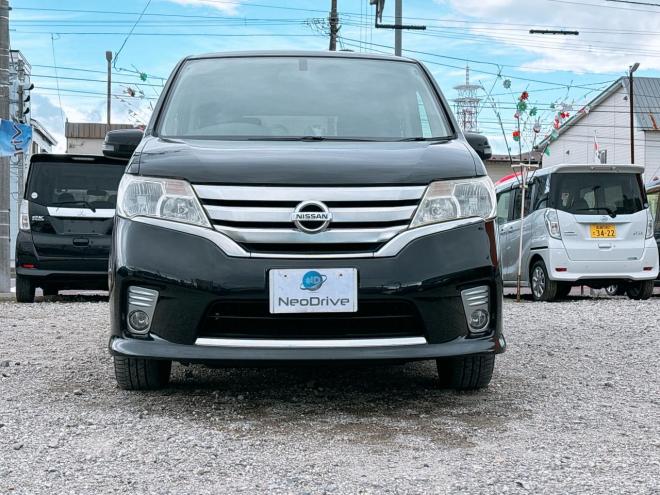 セレナ2.0ハイウェイスター 4WD　ローンが不安な方＜優遇ローン＞1年保証　寒冷地仕様　両側パワースライド 