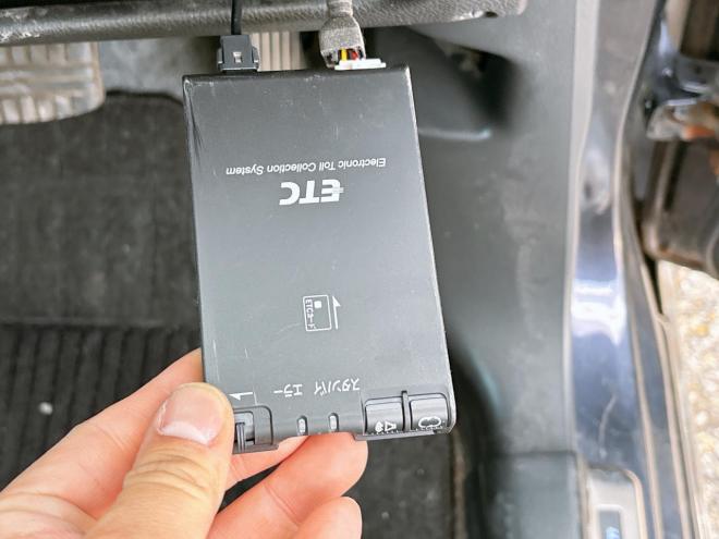 eKカスタム660T 4WD　　ローンが不安な方＜優遇ローン＞純正メモリーナビ　フルセグTV　タッチパネルエアコン 