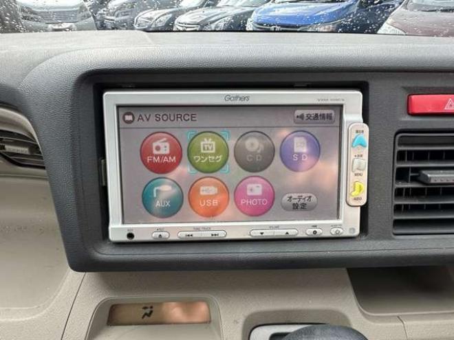 ライフG 4WD　SDナビ　ワンセグ　バックモニター　スチールホイール夏　スチールホイール冬 660