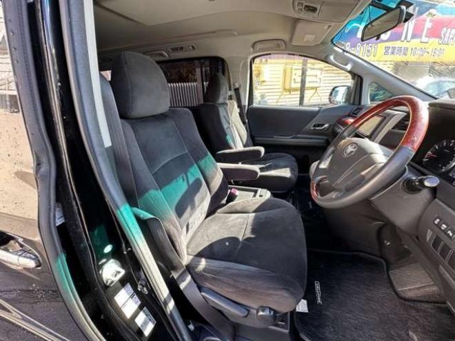 ヴェルファイア2.4 Z プラチナセレクション 4WD　両側パワースライドドア　パワーバックドア　スマートキーETC　ナビ　Bluetooth　地デジ　純正18インチアルミホイール夏　横滑り防止装置　コーナーセンサー　プッシュスタート 2400