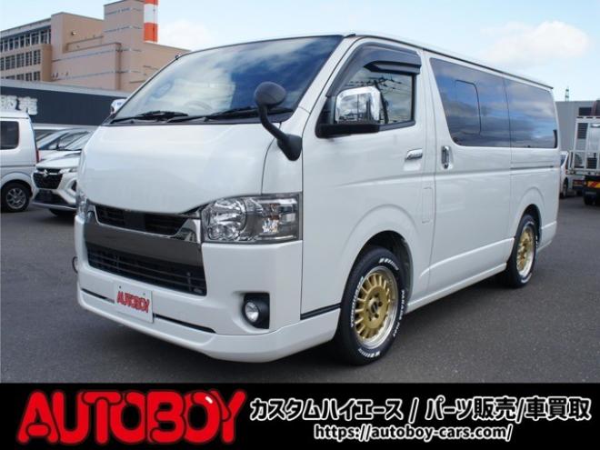 ハイエースバン2.8 スーパーGL ダークプライムII ロングボディ ディーゼルターボ 4WD　ESSEXバージョン　FスポイラーVer3&サイドライナー&リアライナー　CRSフラットベッドキット　ESSEX　ENCD17インチAW　ヨコハマPARADA17インチ　ESSEX3Dフロアマット 2800