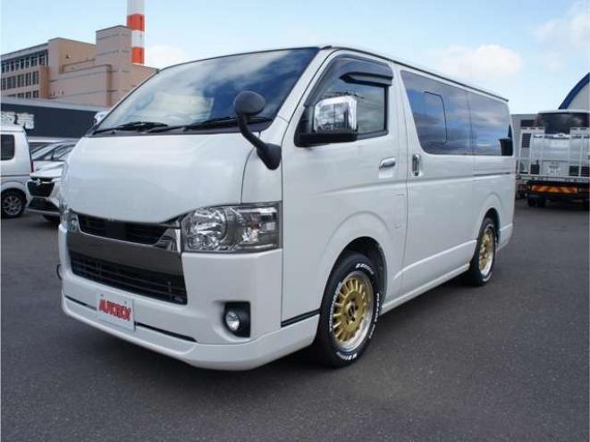 ハイエースバン2.8 スーパーGL ダークプライムII ロングボディ ディーゼルターボ 4WD　ESSEXバージョン　FスポイラーVer3&サイドライナー&リアライナー　CRSフラットベッドキット　ESSEX　ENCD17インチAW　ヨコハマPARADA17インチ　ESSEX3Dフロアマット 2800