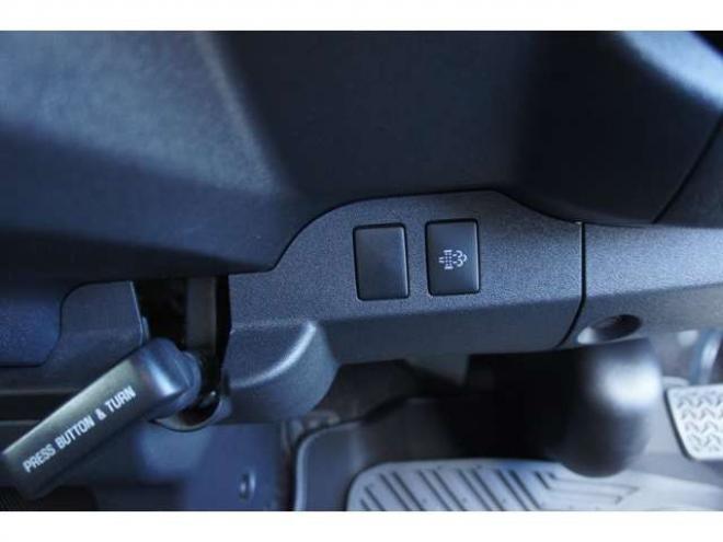 ハイエースバン2.8 スーパーGL ダークプライムII ロングボディ ディーゼルターボ 4WD　ESSEXバージョン　FスポイラーVer3&サイドライナー&リアライナー　CRSフラットベッドキット　ESSEX　ENCD17インチAW　ヨコハマPARADA17インチ　ESSEX3Dフロアマット 2800