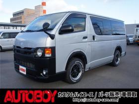 レジアスエース　2.8 スーパーGL ロングボディ ディーゼルターボ 4WD　415COBRA丸目キット&CL3フロントリップ&ステージIリアスポ　415SAFARIオーバーフェンダー　ESSEXステラ16インチAW　TOYOオープンカントリーR/T　415COBRAベッドキット　寒冷地仕様　純正ETC 新品シートカバー 2800