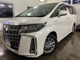 アルファードハイブリッド　ＳＲ　本州仕入　寒冷地仕様　禁煙車　ＪＢＬサウンド　プリクラッシュ　レーダークルーズ　純正１７インチＡＷ　社外１７ＡＷ＋スタッドレスタイヤ付　純正ナビ（フルセグ地デジ　ＤＶＤ再生　Ｂｌｕｅｔｏｏｔｈ）＋バックカメラ　全方位カメラ　デジタルインナーミラー　両側パワースライドドア　パワーバックドア　純正ブラックレザーシート　電動オットマン　ＬＥＤヘッドライト　前後ドライブレコーダー 4WD 2500 5Dr