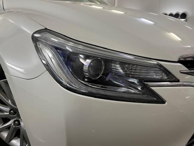 マークXプレミアム　Ｆｏｕｒ　本州仕入　寒冷地仕様　禁煙車　ＷＡＫＯＳバリアスコーティング済　純正１６インチＡＷ　純正１６ＡＷ＋スタッドレスタイヤ付　純正ナビ（フルセグ地デジ　ＤＶＤ再生　Ｂｌｕｅｔｏｏｔｈ対応）＋バックカメラ　純正ハーフレザーシート　前後ドライブレコーダー　クルーズコントロール　ＰＵＳＨスタート　スマートキー　ミラーヒーター　両席パワーシート　タイミングチェーン車　ＨＩＤヘッドライト　横滑り防止装置　ＥＴＣ 4WD 2500 4Dr