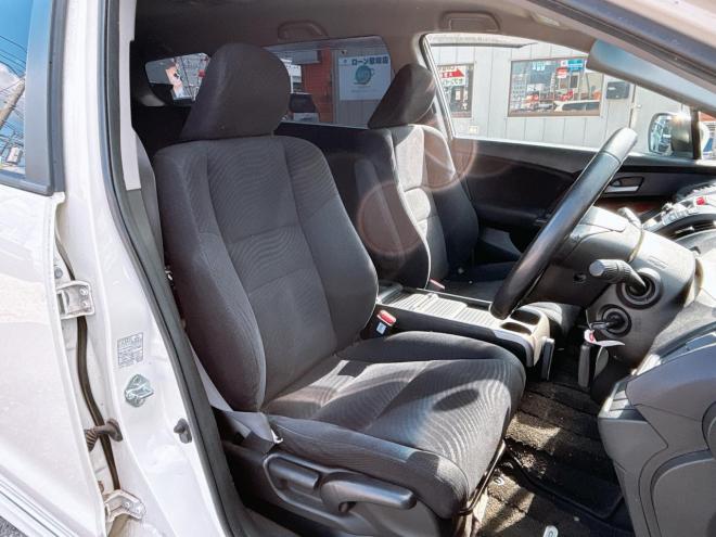 オデッセイ2.4Mエアロパッケージ 4WD　ローンが不安な方＜優遇ローン＞1年保証　純正ナビ　バックカメラ 