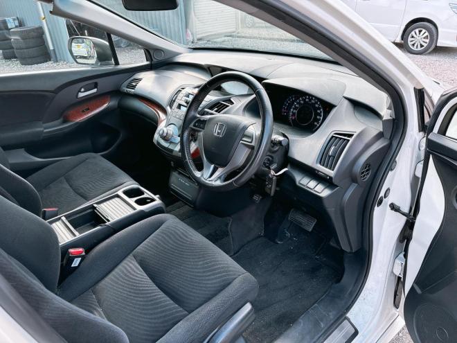 オデッセイ2.4Mエアロパッケージ 4WD　ローンが不安な方＜優遇ローン＞1年保証　純正ナビ　バックカメラ 