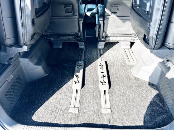 ヴェルファイア2.4Z Gエディション 4WD　ローンが不安な方＜優遇ローン＞本州仕入　両側パワースライドドア　TEIN車高調　TRDマフラー 4WD