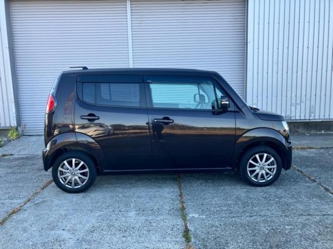 MRワゴン10thアニバーサリーリミテッド 4WD 660 5Dr
