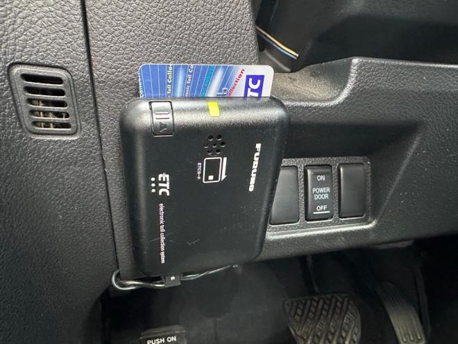 セレナハイウェイスター 4WD 2000 5Dr