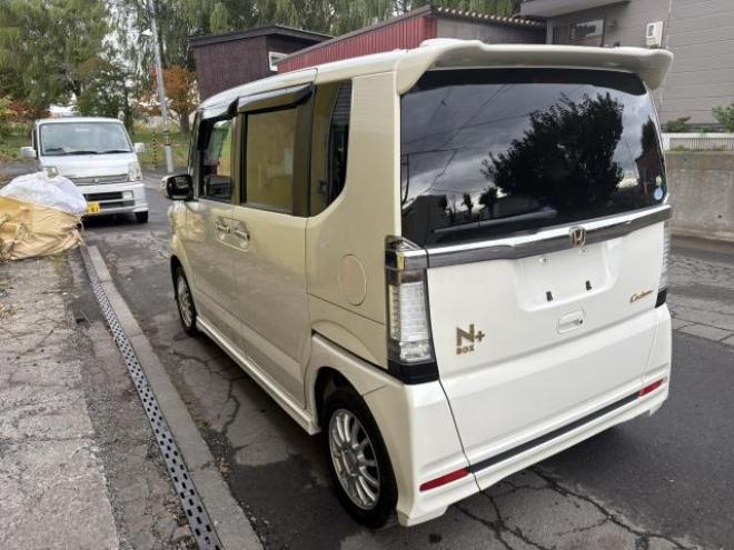 N-BOX+（店長おすすめコミコミ車）カスタムG Lパッケージ 4WD 660 5Dr
