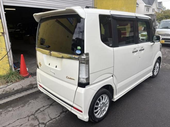 N-BOX+（店長おすすめコミコミ車）カスタムG Lパッケージ 4WD 660 5Dr