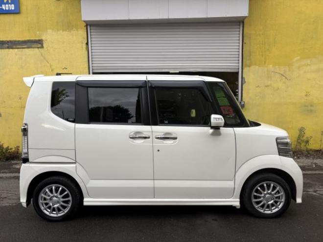 N-BOX+（店長おすすめコミコミ車）カスタムG Lパッケージ 4WD 660 5Dr