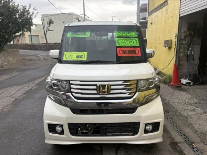 N-BOX+（店長おすすめコミコミ車）カスタムG Lパッケージ 4WD 660 5Dr