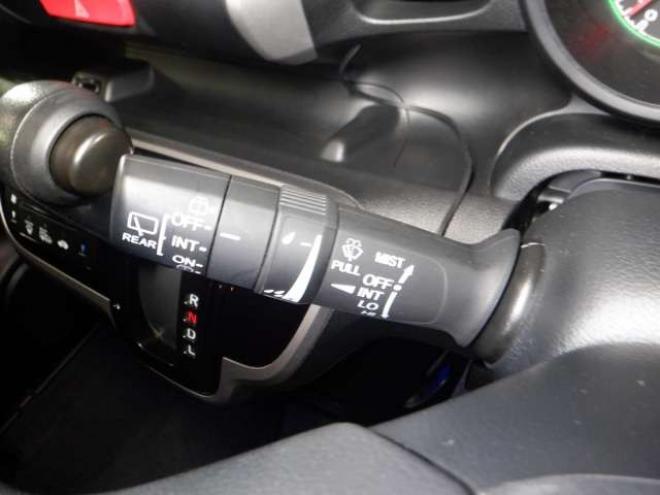 N-BOXG SSパッケージ 4WD　ナビ・TV・Bカメラ・B/T・両側電動・前席シートヒーター・アイドリングストップ・スマートキー・プッシュスタート・CTBA・ライトレベライザー・ミラーヒーター・ETC 660