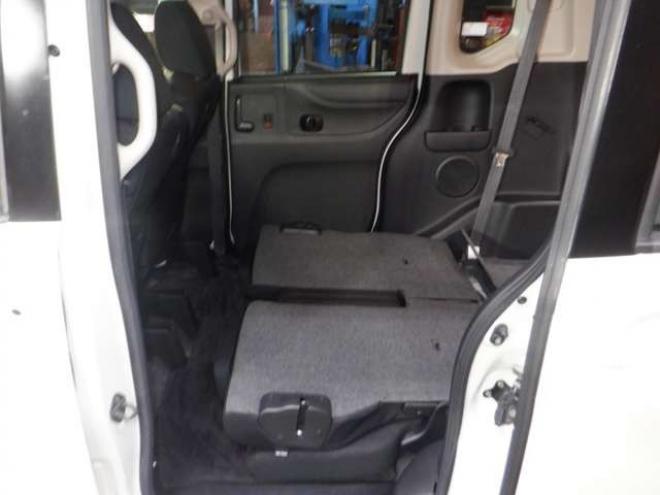 N-BOXG SSパッケージ 4WD　ナビ・TV・Bカメラ・B/T・両側電動・前席シートヒーター・アイドリングストップ・スマートキー・プッシュスタート・CTBA・ライトレベライザー・ミラーヒーター・ETC 660