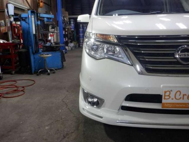 セレナ2.0 ハイウェイスター Vエアロモード+Safety アドバンストセーフティ パッケージ 4WD　本州仕入・後期型・ナビ・TV・アラウンドビューモニター・両側電動・リアヒーター・LEDヘッドライト・クルコン・インテリキー・プッシュスタート・アイドリングストップ・純正エンスタ・衝突軽減・ETC 2000