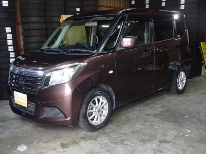 ソリオ1.2 G 4WD　ナビ・TV・B/T・Bカメラ・パワスラ・前席シートヒーター・スマートキー・プッシュスタート・USB接続・DVD再生・ドアバイザー・社外14インチAW 1200