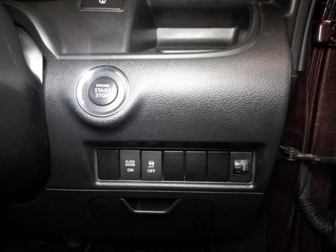 ソリオ1.2 G 4WD　ナビ・TV・B/T・Bカメラ・パワスラ・前席シートヒーター・スマートキー・プッシュスタート・USB接続・DVD再生・ドアバイザー・社外14インチAW 1200