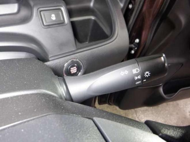 ソリオ1.2 G 4WD　ナビ・TV・B/T・Bカメラ・パワスラ・前席シートヒーター・スマートキー・プッシュスタート・USB接続・DVD再生・ドアバイザー・社外14インチAW 1200