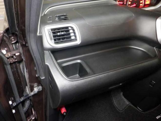 ソリオ1.2 G 4WD　ナビ・TV・B/T・Bカメラ・パワスラ・前席シートヒーター・スマートキー・プッシュスタート・USB接続・DVD再生・ドアバイザー・社外14インチAW 1200