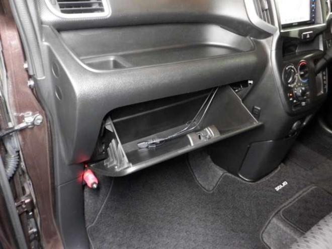ソリオ1.2 G 4WD　ナビ・TV・B/T・Bカメラ・パワスラ・前席シートヒーター・スマートキー・プッシュスタート・USB接続・DVD再生・ドアバイザー・社外14インチAW 1200