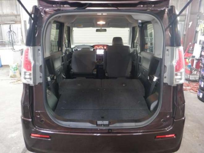ソリオ1.2 G 4WD　ナビ・TV・B/T・Bカメラ・パワスラ・前席シートヒーター・スマートキー・プッシュスタート・USB接続・DVD再生・ドアバイザー・社外14インチAW 1200