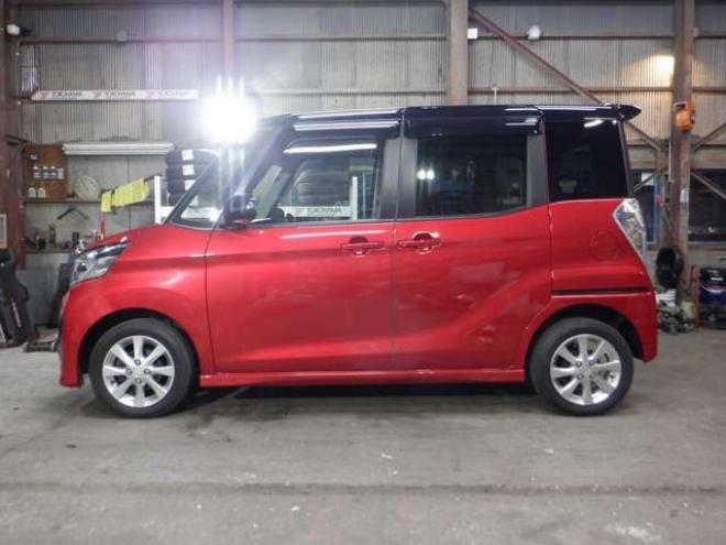 eKスペースカスタム G eアシスト 4WD　本州仕入・ナビ・TV・Bカメラ・パワスラ・スマートキー・プッシュスタート・HID・衝突軽減・アイドリングストップ・フォグランプ・リア席サーキュレーター・純正AW 660