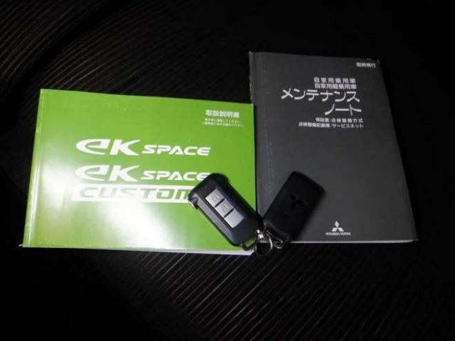 eKスペースカスタム G eアシスト 4WD　本州仕入・ナビ・TV・Bカメラ・パワスラ・スマートキー・プッシュスタート・HID・衝突軽減・アイドリングストップ・フォグランプ・リア席サーキュレーター・純正AW 660