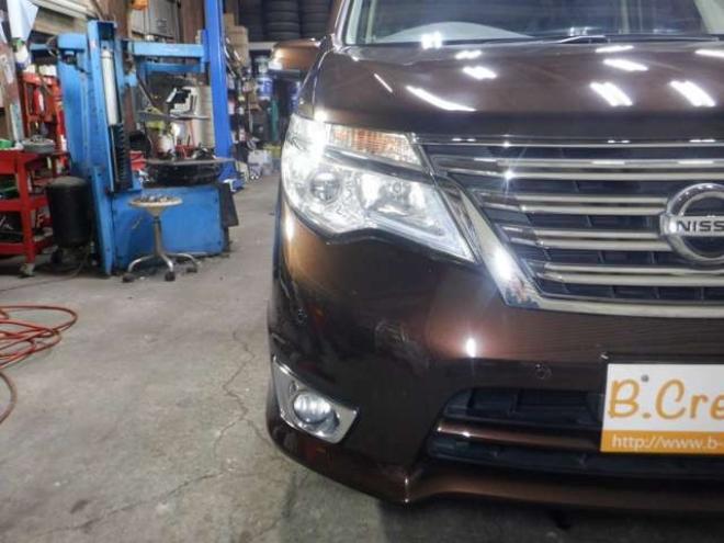セレナ2.0 ハイウェイスター Vセレクション+SafetyII 4WD　本州仕入・後期型・ナビ・TV・B/T・アラウンドビューモニター・両側電動・リアヒーター・フリップダウンモニター・LEDヘッドライト・インテリキー・プッシュスタート・クルコン・アイドリングストップ・ 2000