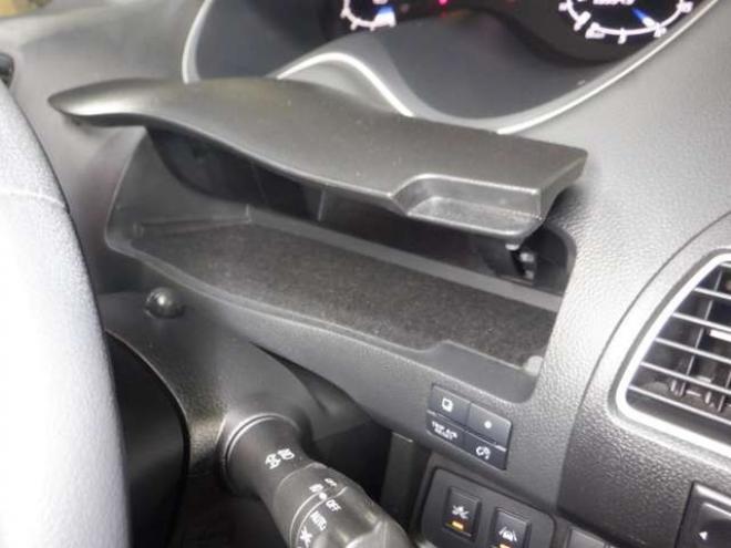 セレナ2.0 ハイウェイスター Vセレクション+SafetyII 4WD　本州仕入・後期型・ナビ・TV・B/T・アラウンドビューモニター・両側電動・リアヒーター・フリップダウンモニター・LEDヘッドライト・インテリキー・プッシュスタート・クルコン・アイドリングストップ・ 2000