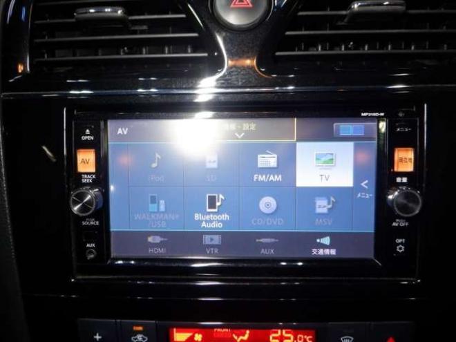 セレナ2.0 ハイウェイスター Vセレクション+SafetyII 4WD　本州仕入・後期型・ナビ・TV・B/T・アラウンドビューモニター・両側電動・リアヒーター・フリップダウンモニター・LEDヘッドライト・インテリキー・プッシュスタート・クルコン・アイドリングストップ・ 2000