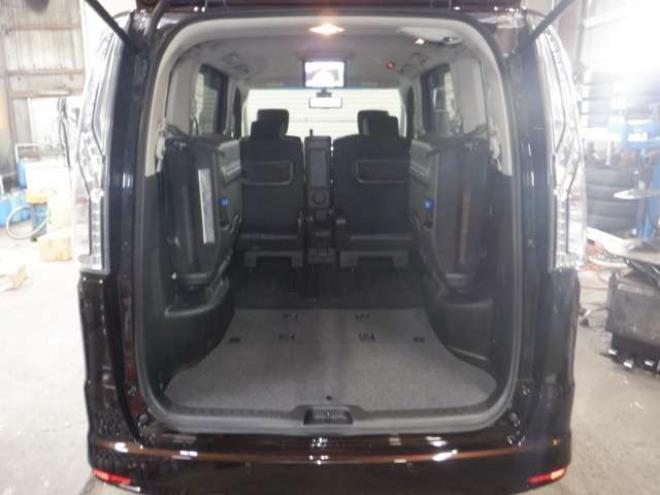セレナ2.0 ハイウェイスター Vセレクション+SafetyII 4WD　本州仕入・後期型・ナビ・TV・B/T・アラウンドビューモニター・両側電動・リアヒーター・フリップダウンモニター・LEDヘッドライト・インテリキー・プッシュスタート・クルコン・アイドリングストップ・ 2000