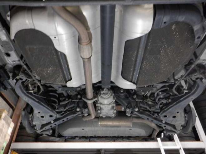セレナ2.0 ハイウェイスター Vセレクション+SafetyII 4WD　本州仕入・後期型・ナビ・TV・B/T・アラウンドビューモニター・両側電動・リアヒーター・フリップダウンモニター・LEDヘッドライト・インテリキー・プッシュスタート・クルコン・アイドリングストップ・ 2000