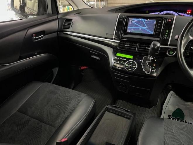 エスティマアエラス　プレミアムエディション　本州仕入　後期型　禁煙車　ＷＡＫＯＳバリアスコーティング済　純正１８インチＡＷ　社外１６ＡＷ＋スタッドレスタイヤ付　両側パワースライドドア　純正ハーフレザーシート　純正ナビ（フルセグ地デジ　ＤＶＤ再生　Ｂｌｕｅｔｏｏｔｈ）＋バックカメラ　前後ドライブレコーダー　ＰＵＳＨスタート　スマートキー　クルーズコントロール　タイミングチェーン車　ＨＩＤ ヘッドライト　ビルトインＥＴＣ 4WD 2400 5Dr