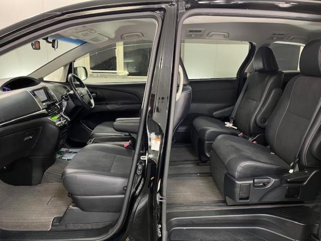 エスティマアエラス　プレミアムエディション　本州仕入　後期型　禁煙車　ＷＡＫＯＳバリアスコーティング済　純正１８インチＡＷ　社外１６ＡＷ＋スタッドレスタイヤ付　両側パワースライドドア　純正ハーフレザーシート　純正ナビ（フルセグ地デジ　ＤＶＤ再生　Ｂｌｕｅｔｏｏｔｈ）＋バックカメラ　前後ドライブレコーダー　ＰＵＳＨスタート　スマートキー　クルーズコントロール　タイミングチェーン車　ＨＩＤ ヘッドライト　ビルトインＥＴＣ 4WD 2400 5Dr