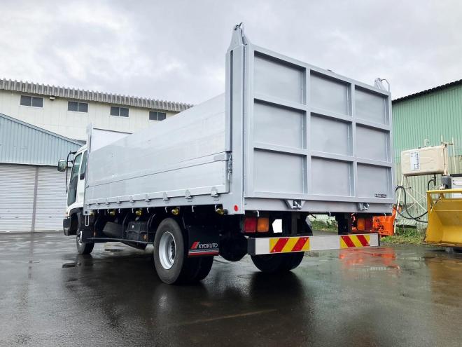 フォワード中古　ワイドファームダンプ5000mm　中型トラック